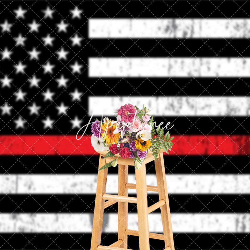 Aperturee - Aperturee White Black Red Vintage Shabby Usa Flag Backdrop
