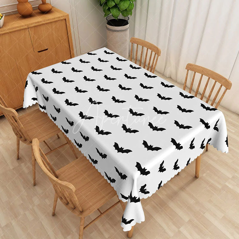 Aperturee - Aperturee White Halloween Rectangle Tablecloth with Spooky Bat Pattern for Modern and Minimalist Holiday Party Decor