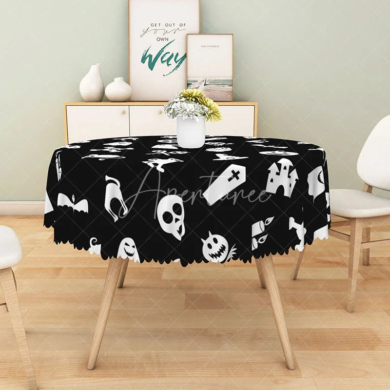 Aperturee - Aperturee White Halloween Round Tablecloth with Witch Hat Jack-O’-Lantern and Spiders for Spooky Decor