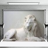 Aperturee - Aperturee White Majestic Lion Sculpture Photography Backdrop Elegant Fine Art Animal Portrait Background for Professional Studio
