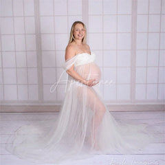 Aperturee - Aperturee White Window Clean Peace Winter Photography Backdrop