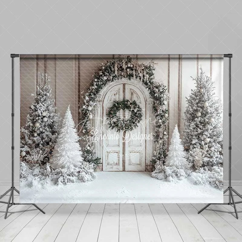 Aperturee - Aperturee White Wood Door Christmas Backdrop Snowy Flocked Tree Garland Photography Background