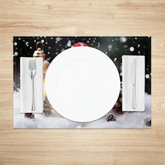 Aperturee - Aperturee Winter Snowflake and Christmas Tree Set of 4 Placemats for Holiday Dining and Festive Decorations