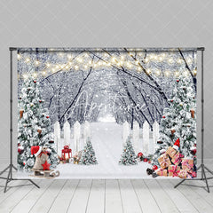 Aperturee - Aperturee Winter Snowy Forest Garden Fence Christmas Backdrop