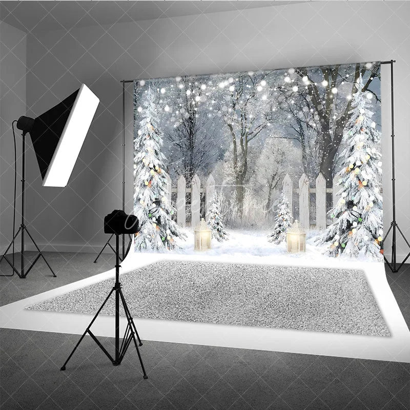 Aperturee - Aperturee Winter Wonderland Photography Backdrop Snowy Forest with Flocked Trees Christmas String Lights Photo Background