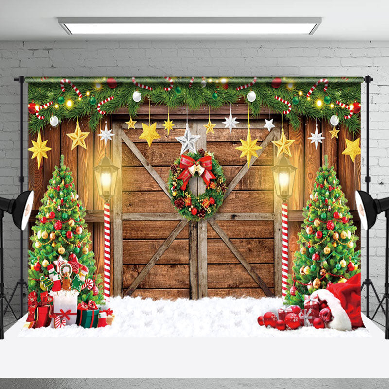 Aperturee - Aperturee Woode Barn Door Trees Festive Christmas Backdrop