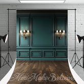 Aperturee - Classic Green European Wall Wood Floor Sweep Backdrop