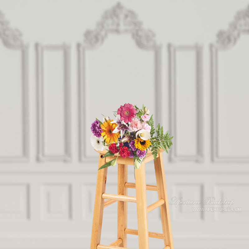 Aperturee - Classic Mirror Frame White Wall Photoshoot Backdrop