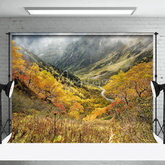 Aperturee - Colorful Autumn Valley Shrouded In Mist Backdrop