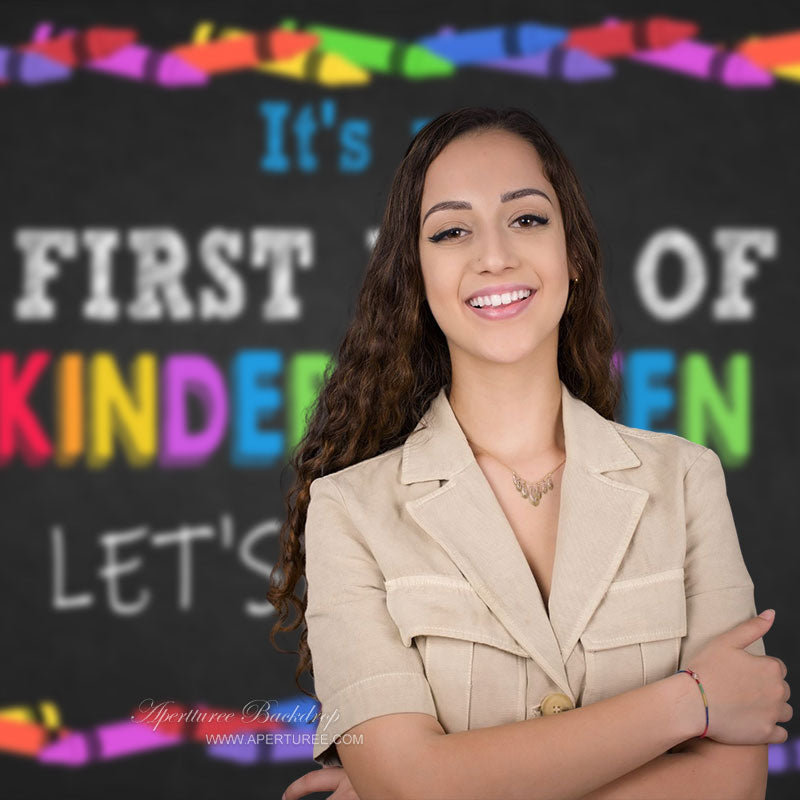 Aperturee - Crayons First Day Kindergarden Back To School Backdrop