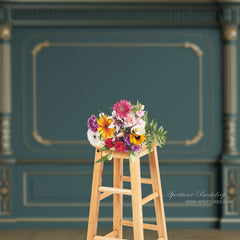 Aperturee - Dark Green Interior Gypsum Line Portrait Backdrop