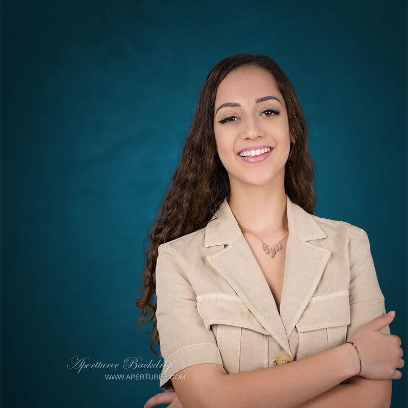 Aperturee - Dim Navy Vlue Abstract Texture Backdrop For Photo Booth