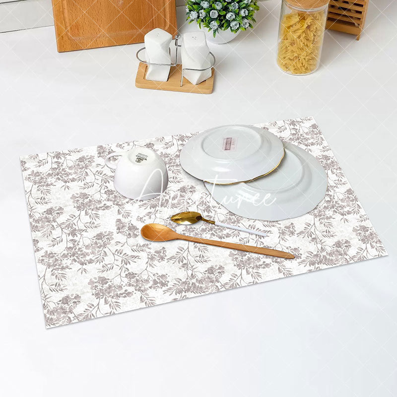 Aperturee - Elegant Floral Leaf Watercolor Set Of 4 Placemats