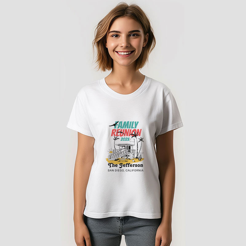 Aperturee - Family Reunion Retro Beach Vacation Custom T-Shirt