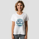 Aperturee - Family Reunion Vintage Beach Vacation T-Shirt