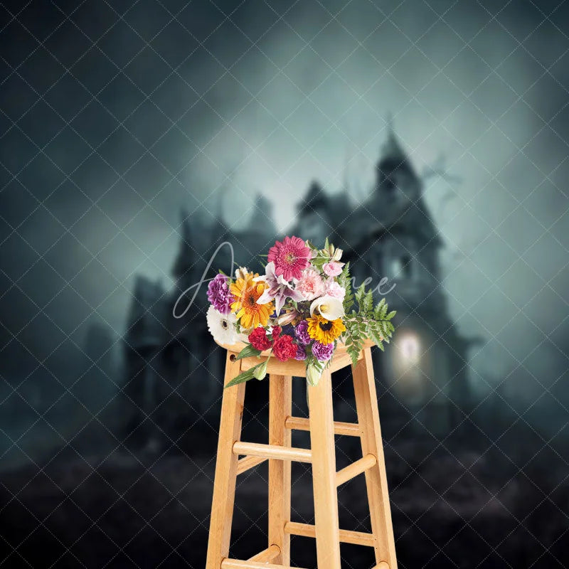 Aperturee - Fog Covers Dilapidated Castle At Night Backdrop