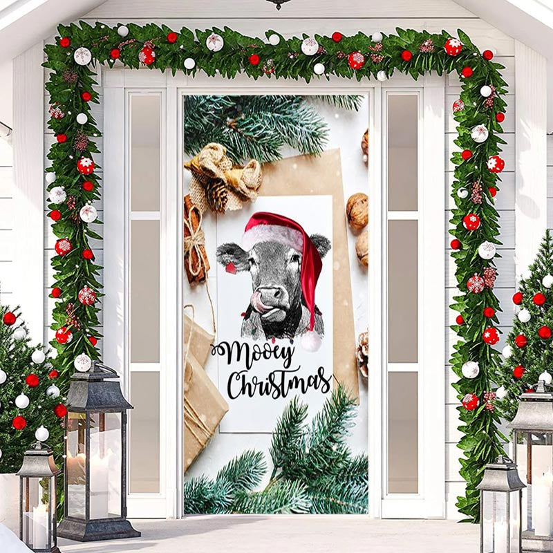 Aperturee - Moory Christmas Cow Green Leaves White Door Cover