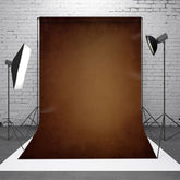 Aperturee - Slight And Dark Brown Photo Studio Background