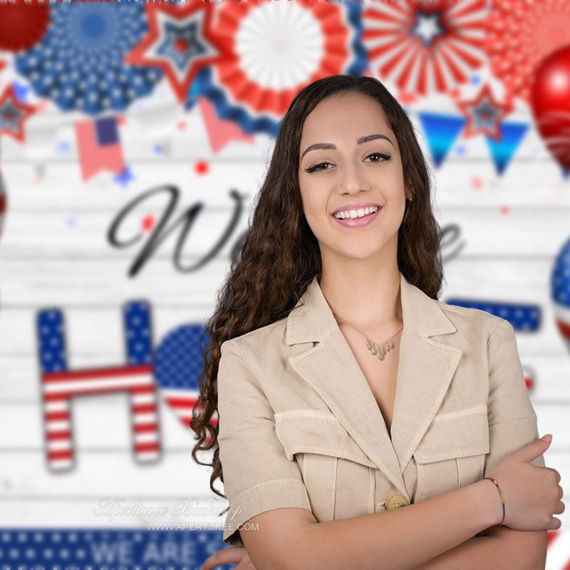 Aperturee - US Flag Wood Welcome Home Independence Day Backdrop