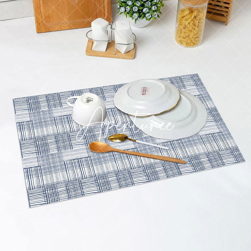 Aperturee - Vintage Horizontal Vertical Line Set Of 4 Placemats