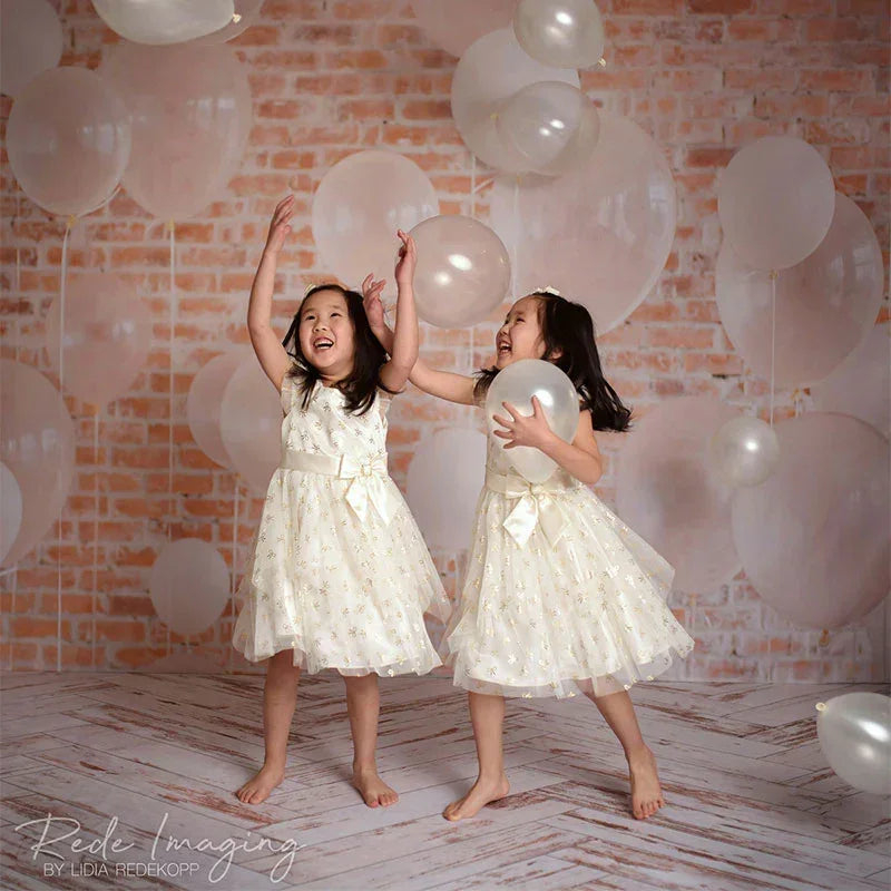 Aperturee - White Balloons Brick Birthday Backdrops For Photo