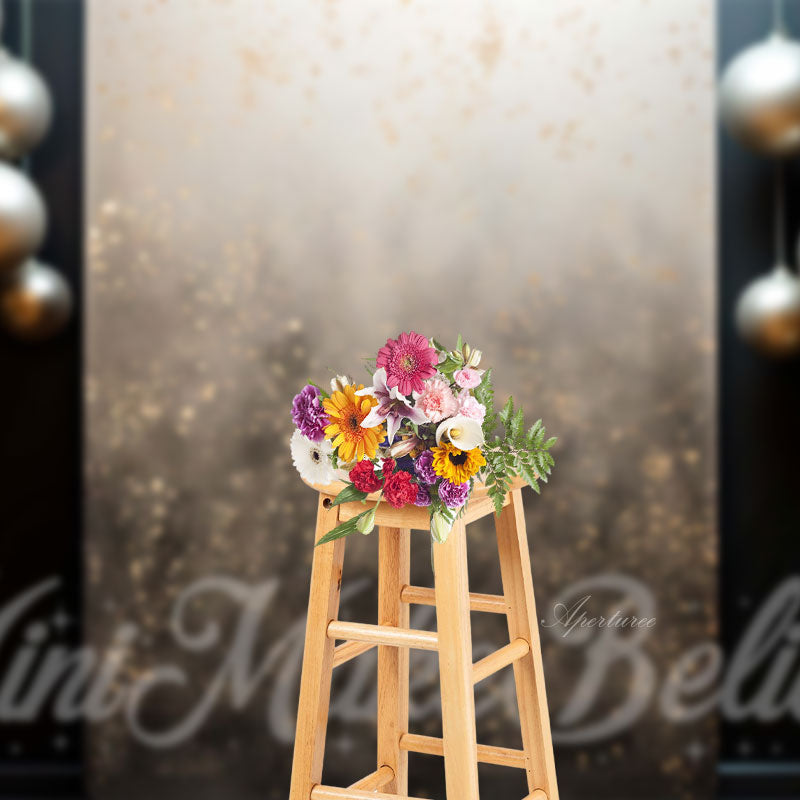 Aperturee - White Silver Christmas Bauble Retro Wall Backdrop