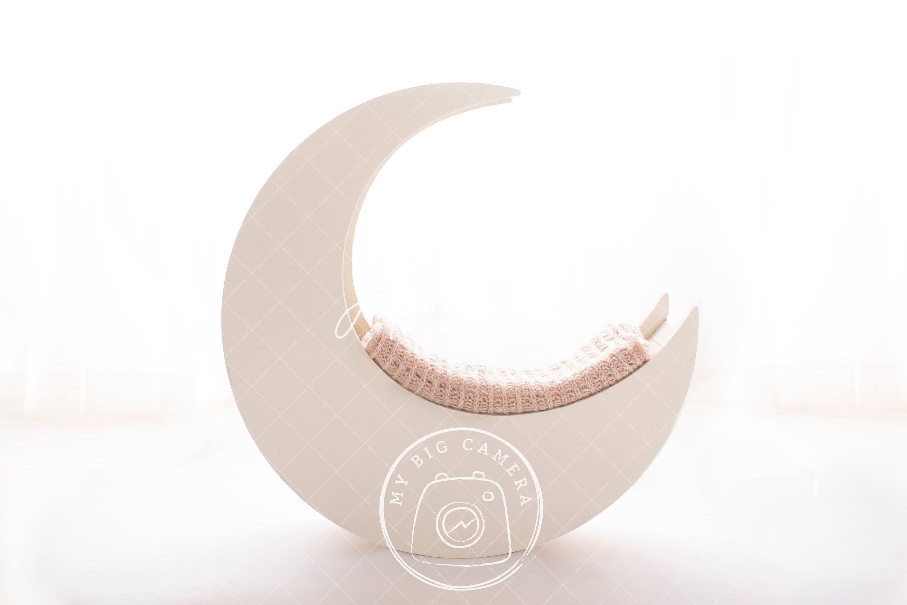 Aperturee - Dreamy Moon Backlit White Newborn Photography Backdrop