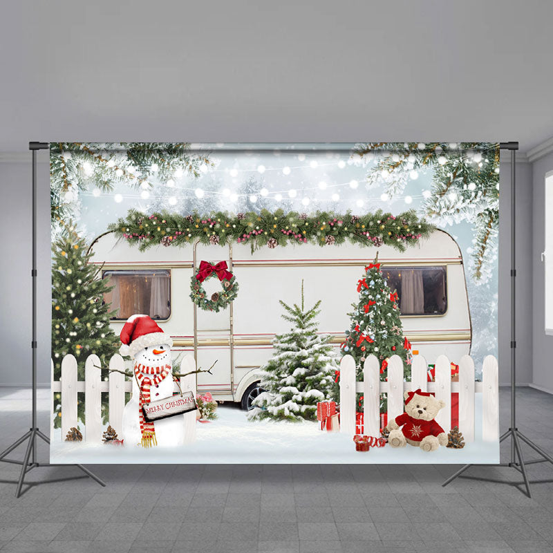 Aperturee - White Truck Snowman Tree Merry Christmas Backdrop