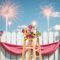 Aperturee - Aperturee 4th Of July White Fence Celebration Holiday Backdrop