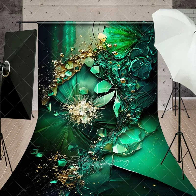 Aperturee - Aperturee Abstract Green Fluid Art and 3D Geometric Backdrop Luxury Gold Flakes Nature Photography Background