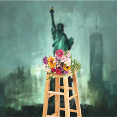 Aperturee - Aperturee Abstract Teal Green Statue of Liberty Photography Backdrop Iconic New York City Skyline Art for Studio Photoshoot
