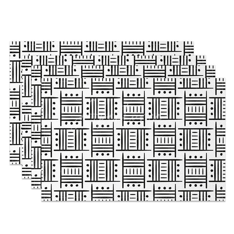 Aperturee - Aperturee Abstract White and Black Lines Pattern Set of 4 Placemats for Modern and Minimalist Dining Table Decor