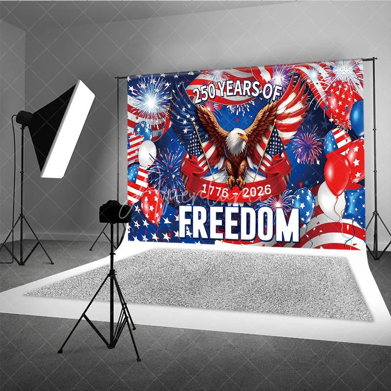 Aperturee - Aperturee American Flag Holiday Backdrop with Bald Eagle Fireworks and Red White Blue Balloons for Freedom Celebration
