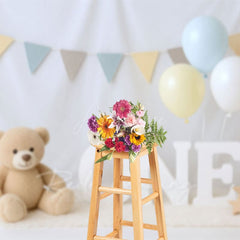 Aperturee - Aperturee Bearly White Wall Flag Balloon Cake Smash Backdrop