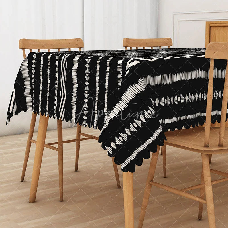Aperturee - Aperturee Black and White Geometric Rectangle Tablecloth for Modern Minimalist and Contemporary Dining Decor