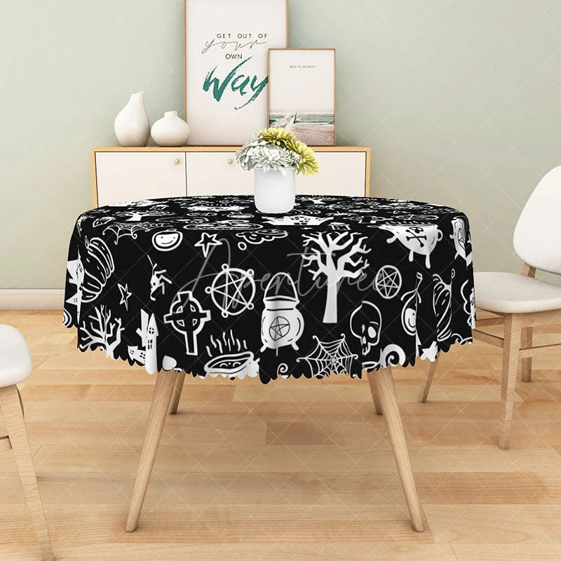 Aperturee - Aperturee Black Halloween Round Tablecloth with Jack-o’-Lanterns Skeletons and Spiders for Spooky Decor