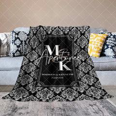 Aperturee - Aperturee Black White Retro Pattern Custom Couple Name Blanket