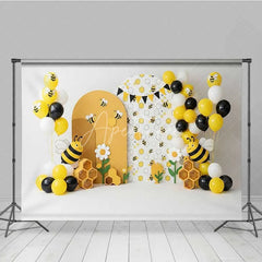 Aperturee - Aperturee Bumble Bee Photography Backdrop Honeycomb and Sunflower Birthday Party Background