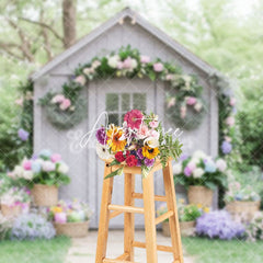 Aperturee - Aperturee Charming Gray Cottage Arrangements Serene Backdrop