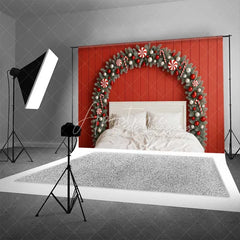 Aperturee - Aperturee Christmas Bedroom Headboard Backdrop Red Wall Candy Cane Fir Arch White Bed Photo Background