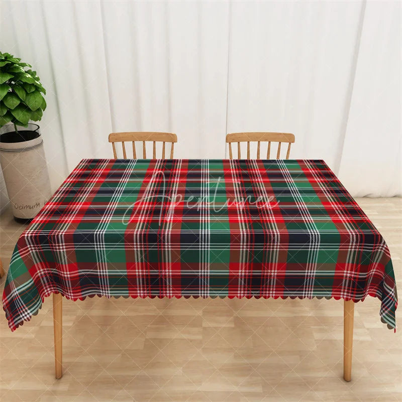 Aperturee - Aperturee Christmas Plaid Rectangle Tablecloth Green Red Black Tartan Classic Holiday Farmhouse Table Cover