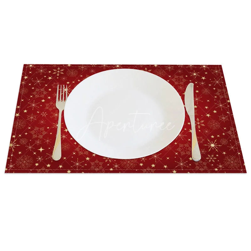 Aperturee - Aperturee Christmas Snowflake Set of 4 Placemats Red and Gold Snowflakes Elegant Winter Stars Holiday Table Mats