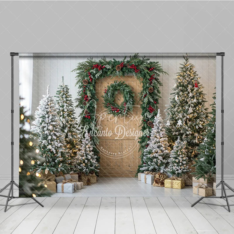 Aperturee - Aperturee Christmas Wood Door Photography Backdrop Flocked Trees with Red Berry Garland Rustic Holiday Mini Session Background