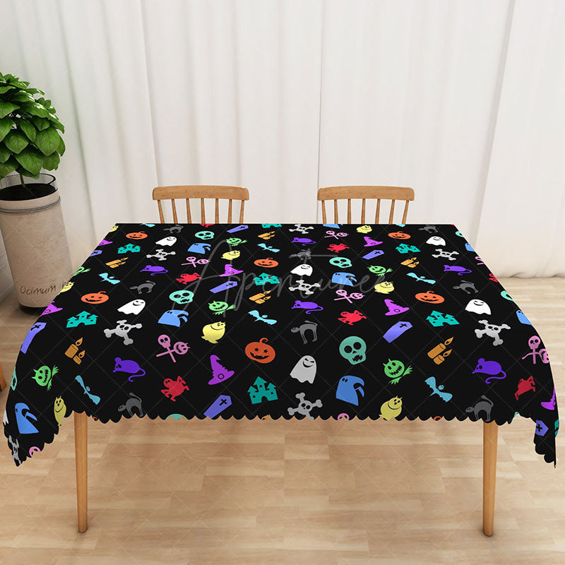 Aperturee - Aperturee Colorful Halloween Rectangle Tablecloth with Skulls and Bats for Fun and Vibrant Spooky Party Decor