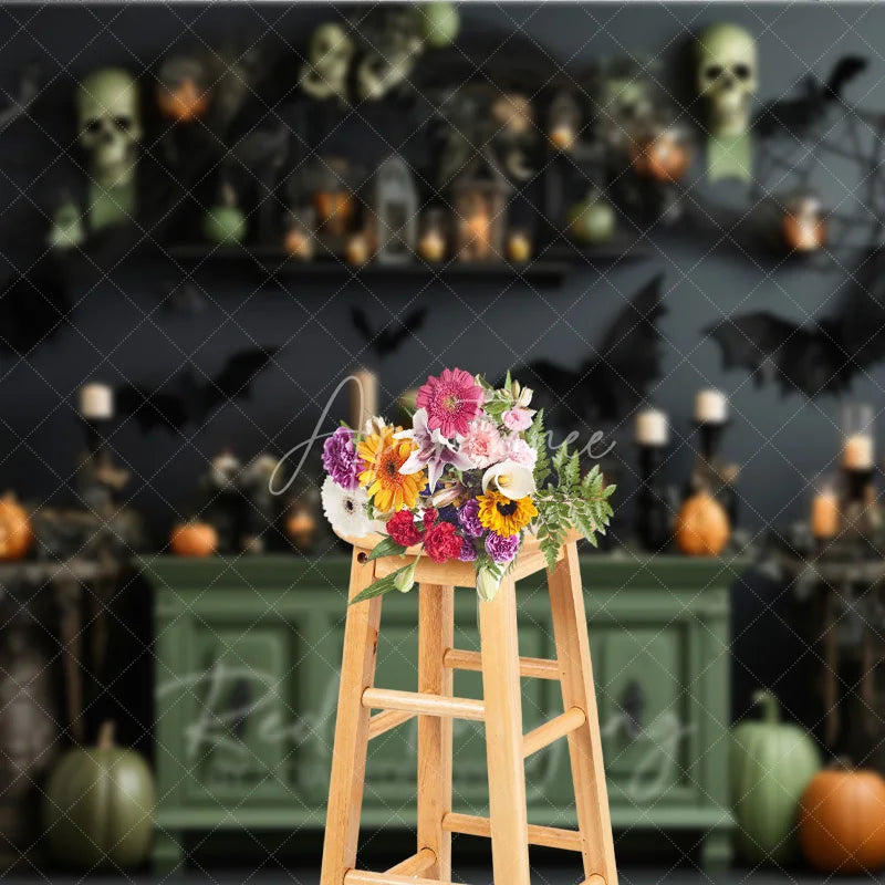 Aperturee - Aperturee Dark Gothic Halloween Backdrop with Skulls Pumpkins and Bats Spooky Candlelit Lanterns and Spiderwebs Decor