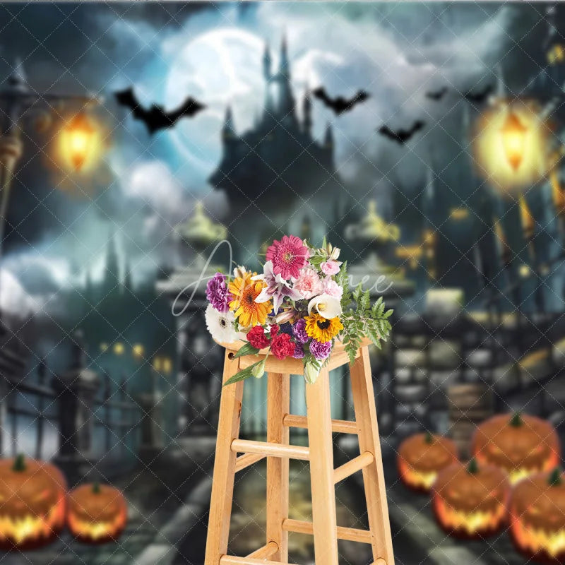 Aperturee - Aperturee Dark Haunted Castle and Full Moon Halloween Holiday Backdrop Featuring Flying Bats and Glowing Jack-o’-Lanterns