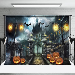Aperturee - Aperturee Dark Haunted Castle and Full Moon Halloween Holiday Backdrop Featuring Flying Bats and Glowing Jack-o’-Lanterns