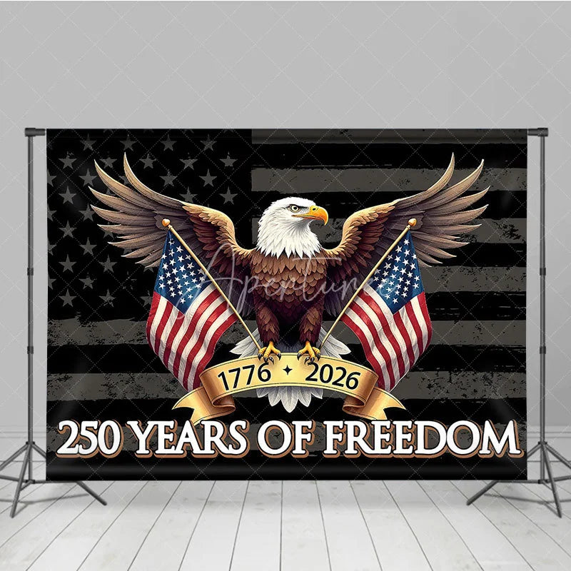 Aperturee - Aperturee Distressed American Flag Bald Eagle Holiday Backdrop Featuring 250 Years of Freedom Celebration
