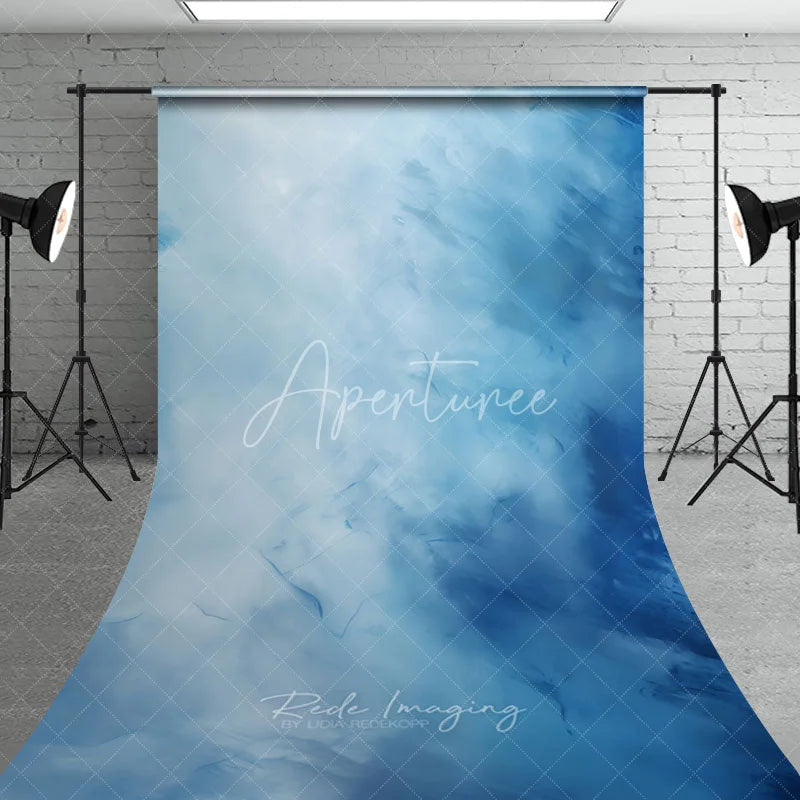 Aperturee - Aperturee Dreamy Blue Abstract Texture Sweep Backdrop Elegant Artistic Photography Background for Portrait Sessions