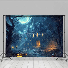 Aperturee - Aperturee Eerie Haunted Castle Full Moon Halloween Holiday Backdrop Spooky Jack-o-Lanterns and Dark Trees Decor